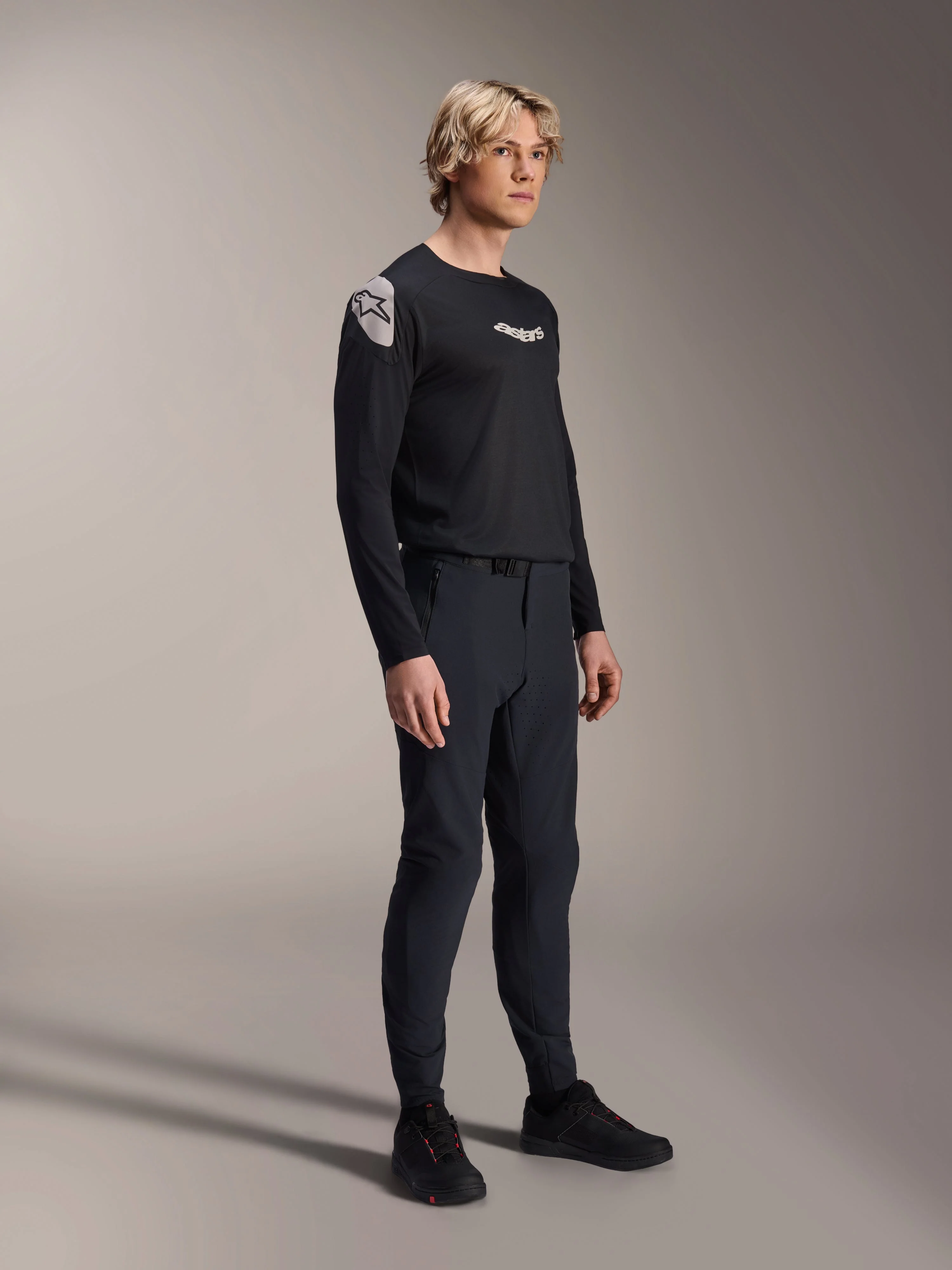A-Aria Elite Pants - Image 2