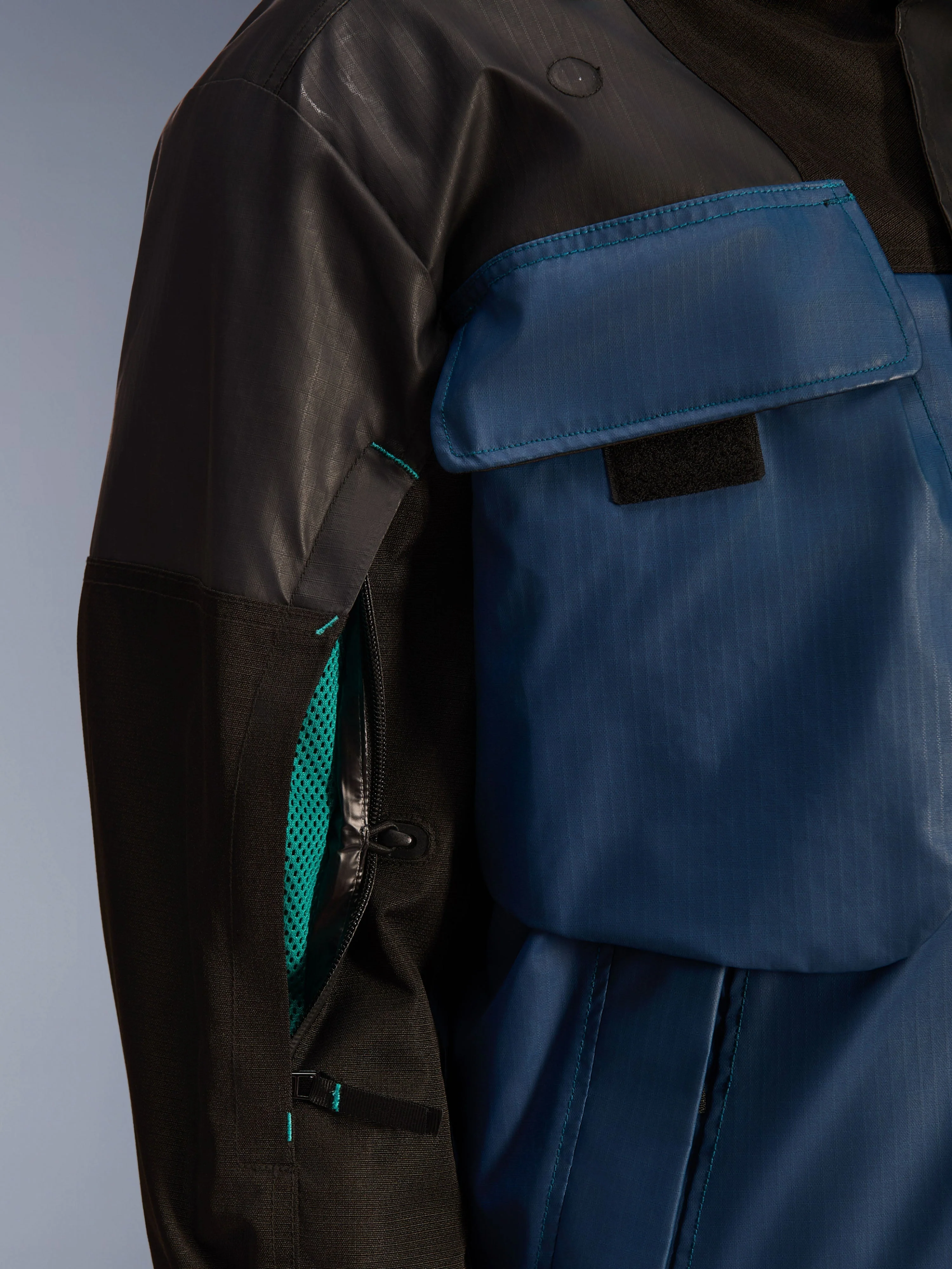 Mospher WP Jacket - Image 10
