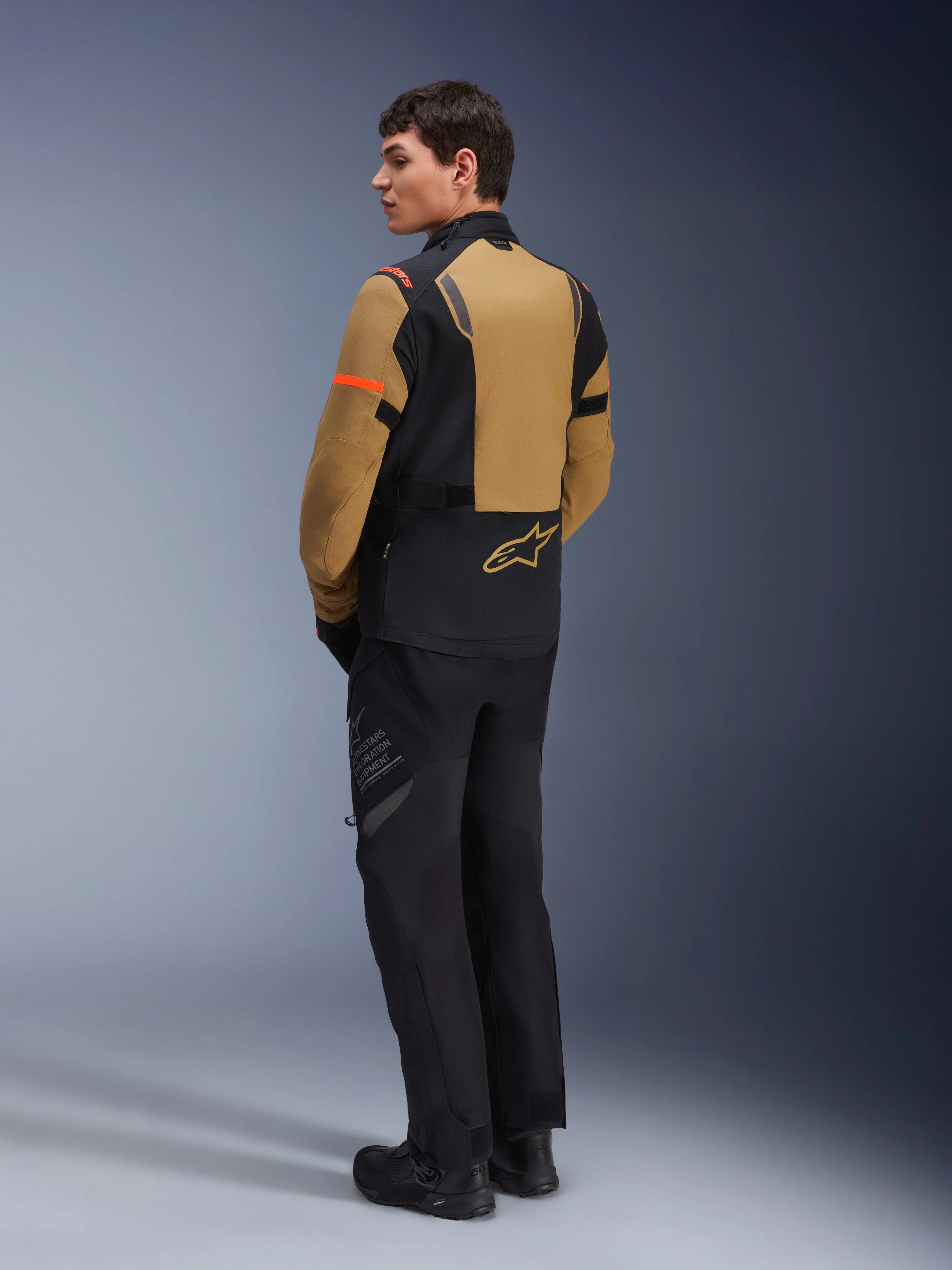 ST-7 2L Gore-Tex Jacket - Image 4